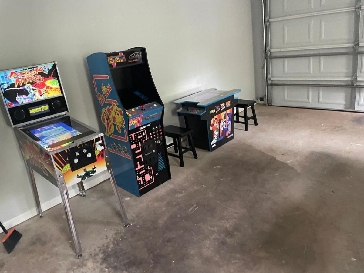 Cozy Home With Arcade, Ping Pong & Fenced Backyard Lawrenceville Buitenkant foto